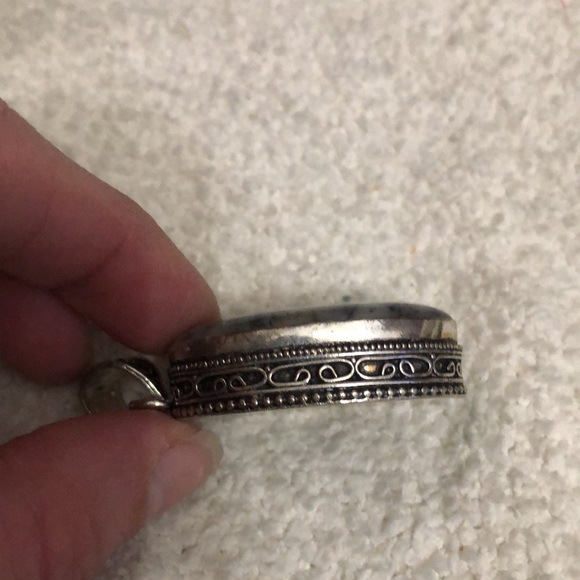 Sterling silver stone pendant - Picture 3 of 3